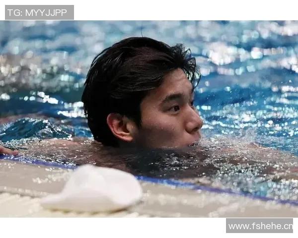 菲尔普斯传奇人生与泳池荣耀:从天才少年到奥运之王的蜕变与挑战 菲尔普斯传奇人生与泳池荣耀:从天才少年到奥运之王的蜕变与挑战