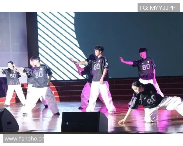 广州街舞队协作之道：探索团队配合与舞蹈艺术的完美融合